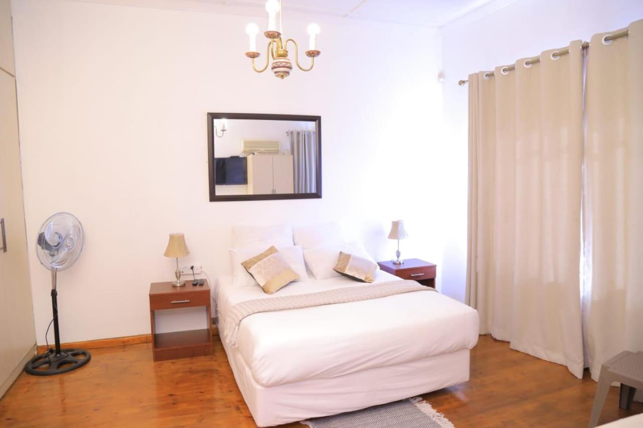 Union Guesthouse Pretoria-Noord Exteriör bild